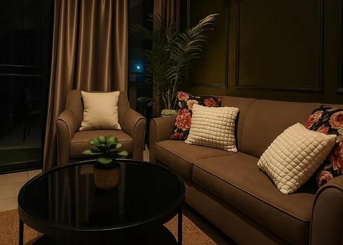 Cozy & Minimal I Stylish, Bright & Apartamento Manila